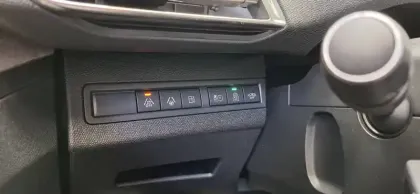 Photo 27 Peugeot 3008  Hybrid 225 e-EAT8