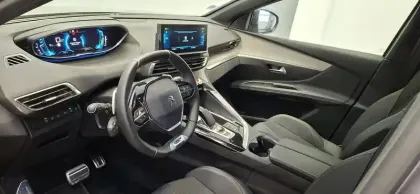 Photo 34 Peugeot 3008  Hybrid 225 e-EAT8