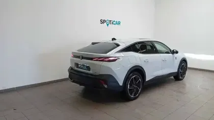 Photo 29 Peugeot 408  Electrique 58 kWh 210 ch