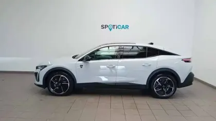 Photo 48 Peugeot 408  Electrique 58 kWh 210 ch