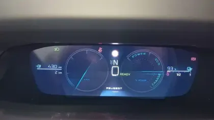 Photo 65 Peugeot 408  Electrique 58 kWh 210 ch