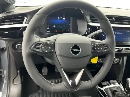 Photo 8 Opel Corsa  1.2 Turbo 100 ch BVM6