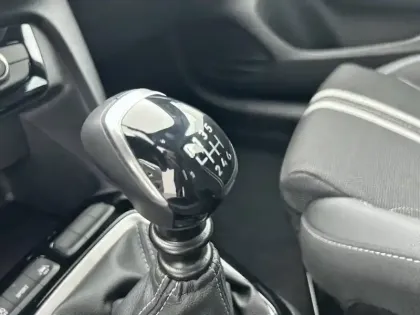 Photo 13 Opel Corsa  1.2 Turbo 100 ch BVM6