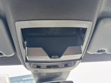 Photo 41 Peugeot 5008  Hybrid 145 ch e-DCS6