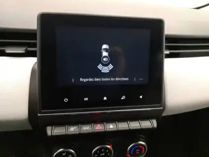 Photo 35 Renault Clio  Blue dCi 100