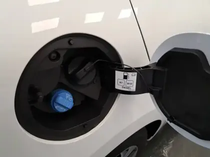 Photo 19 Renault Clio  Blue dCi 100