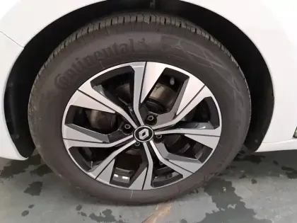 Photo 15 Renault Clio  Blue dCi 100