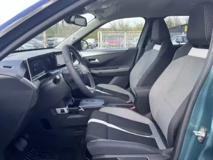 Photo 11 Opel Frontera  1.2 Turbo Hybrid 110 ch e-DCT6