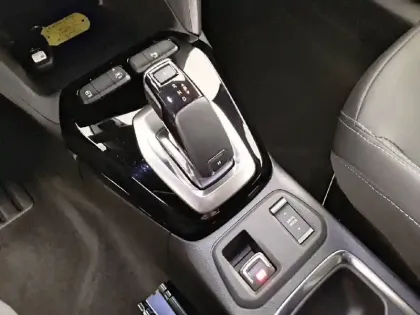 Photo 13 Opel Corsa  1.2 Turbo 130 ch BVA8