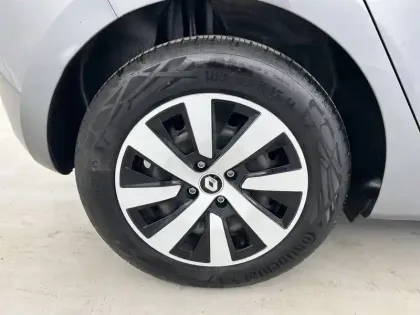 Photo 58 Renault Clio Gén. V (BJA) Ph1 NG Equilibre 5