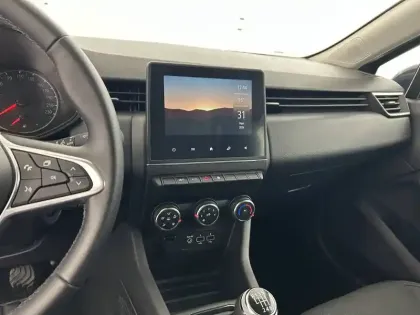 Photo 48 Renault Clio Gén. V (BJA) Ph1 NG Equilibre 5