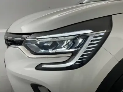 Photo 55 Renault Captur  mild hybrid 140