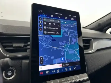 Photo 95 Renault Symbioz  E-Tech full hybrid 145