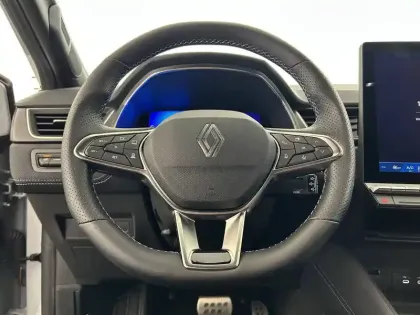 Photo 87 Renault Symbioz  E-Tech full hybrid 145