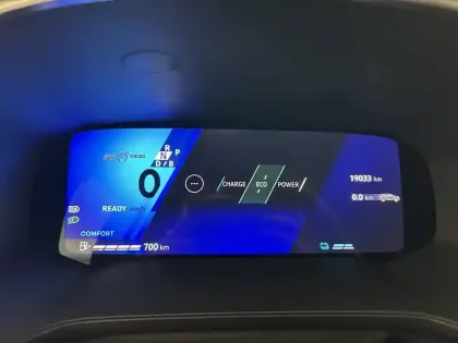 Photo 89 Renault Symbioz  E-Tech full hybrid 145