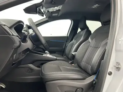 Photo 81 Renault Symbioz  E-Tech full hybrid 145