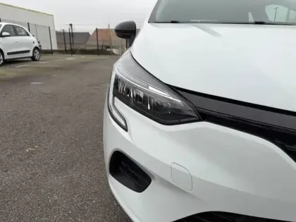 Photo 44 Renault Clio Gén. V (BJA) Ph1 NG Authentic 5