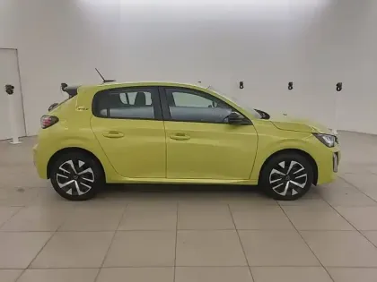Photo 66 Peugeot 208  Hybrid 100 e-DCS6