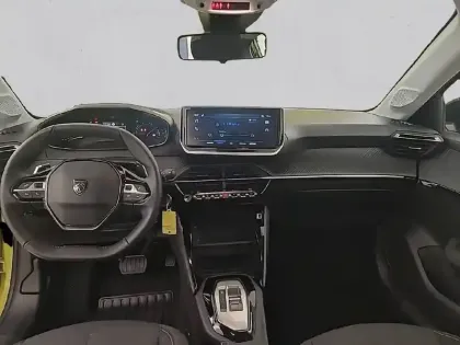 Photo 43 Peugeot 208  Hybrid 100 e-DCS6