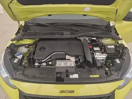 Photo 62 Peugeot 208  Hybrid 100 e-DCS6