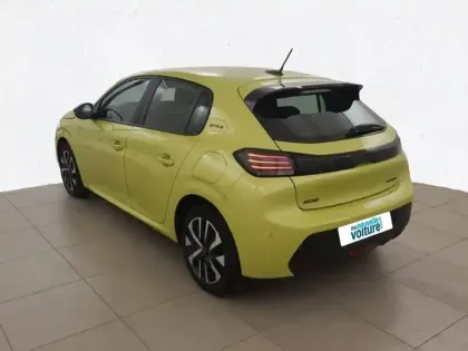 Photo 42 Peugeot 208  Hybrid 100 e-DCS6