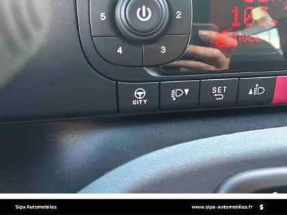 Photo 21 Fiat Panda  1.0 70 ch Hybride BSG S/S