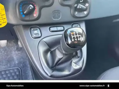 Photo 16 Fiat Panda  1.0 70 ch Hybride BSG S/S