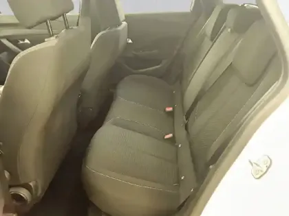 Photo 31 Peugeot 308 Gén. III Ph1 Active Pack 5