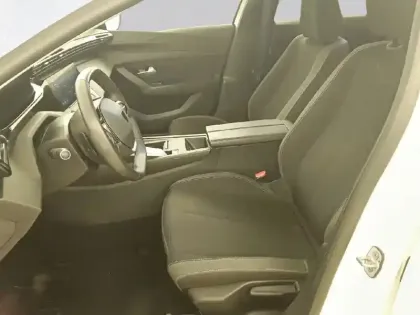 Photo 30 Peugeot 308 Gén. III Ph1 Active Pack 5