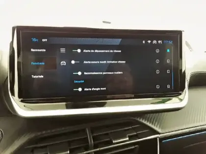 Photo 20 Peugeot 2008  Electrique 54 kWh 156 ch