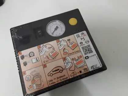 Photo 27 Peugeot 2008  Electrique 54 kWh 156 ch