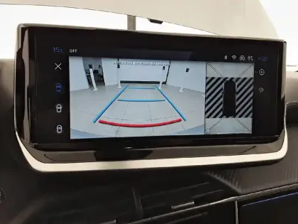 Photo 45 Peugeot 2008  Electrique 54 kWh 156 ch