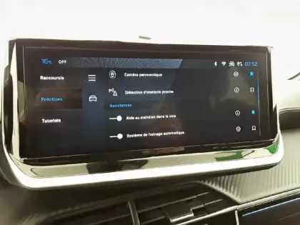 Photo 19 Peugeot 2008  Electrique 54 kWh 156 ch