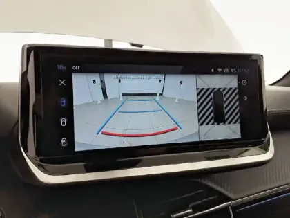 Photo 21 Peugeot 2008  Electrique 54 kWh 156 ch