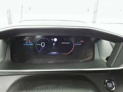 Photo 9 Peugeot 2008  Electrique 54 kWh 156 ch