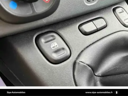 Photo 27 Fiat Panda  1.0 70 ch Hybride BSG S/S