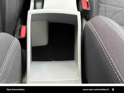 Photo 28 Hyundai Bayon  1.0 T-GDi 100 DCT-7 Hybrid 48V