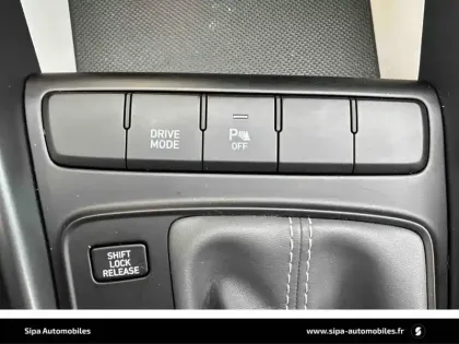 Photo 23 Hyundai Bayon  1.0 T-GDi 100 DCT-7 Hybrid 48V