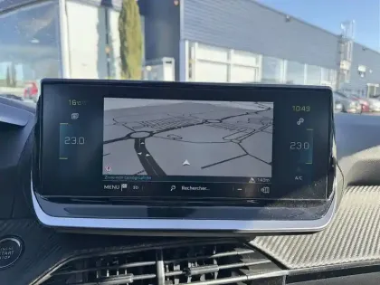 Photo 29 Peugeot 208  Electrique 50 kWh 136ch