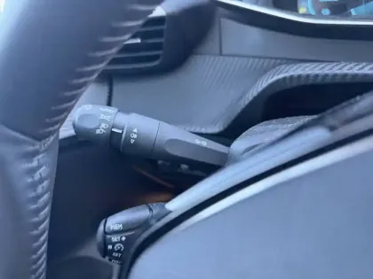 Photo 19 Peugeot 208  Electrique 50 kWh 136ch