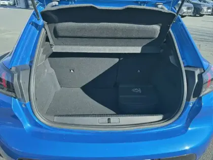Photo 5 Peugeot 208  Electrique 50 kWh 136ch