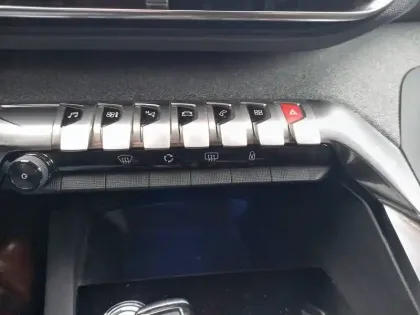 Photo 14 Peugeot 3008  1.2 Puretech 130ch S&S EAT6