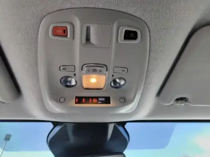 Photo 17 Citroën Jumpy  CA M DIESEL 180 CH AUTOMAT.