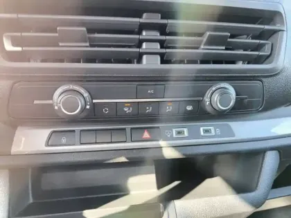 Photo 14 Citroën Jumpy  CA M DIESEL 180 CH AUTOMAT.