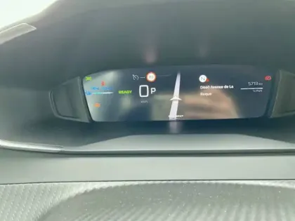 Photo 9 Peugeot 208  Electrique 54 kWh 156ch