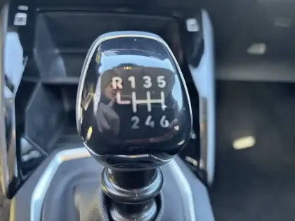 Photo 13 Peugeot 208  100 S&S BVM6