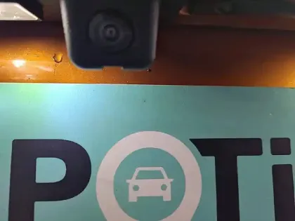 Photo 99 Peugeot 2008  Electrique 136 ch