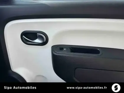 Photo 22 Renault Twingo  III 0.9 TCe 90 Energy