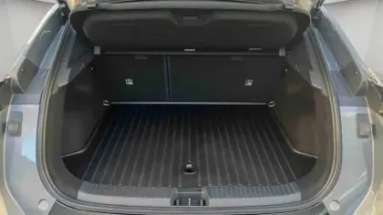 Photo 27 Lynk&co 02  66 kWh 272 ch