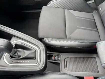 Photo 38 Renault Clio Gén. V (BJA) Ph2 esprit Alpine 5